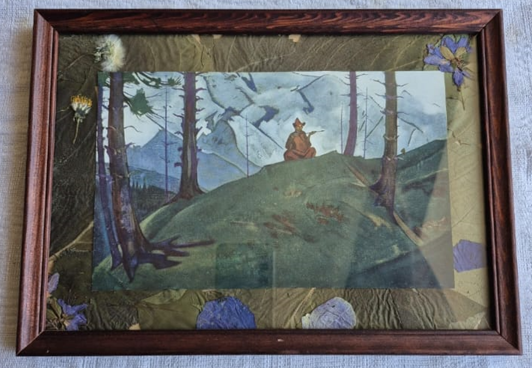 N. Rēriha darbs, floristikas kolāža rāmī - Image 3